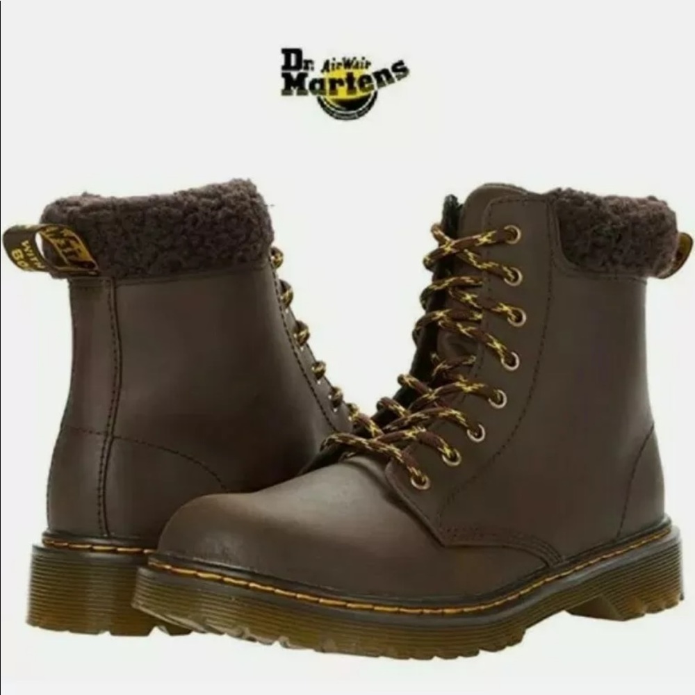 Dr.Martens 1460 Water-resistant Leather Boots